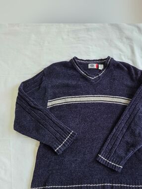 Arizona Jean Company Navy V-Neck Sweater with Cream Stripe